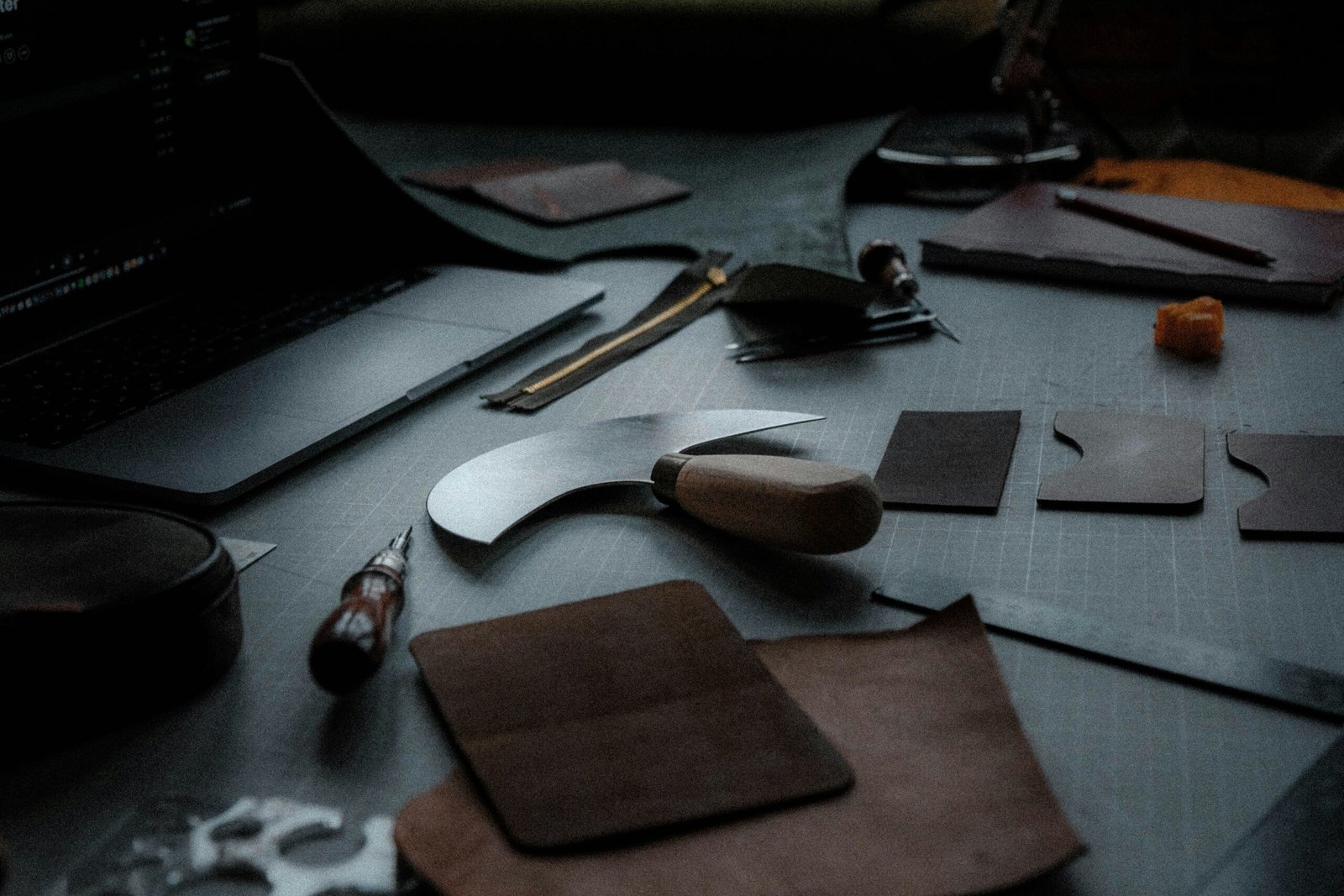 Leather Wallet Craftsmanship